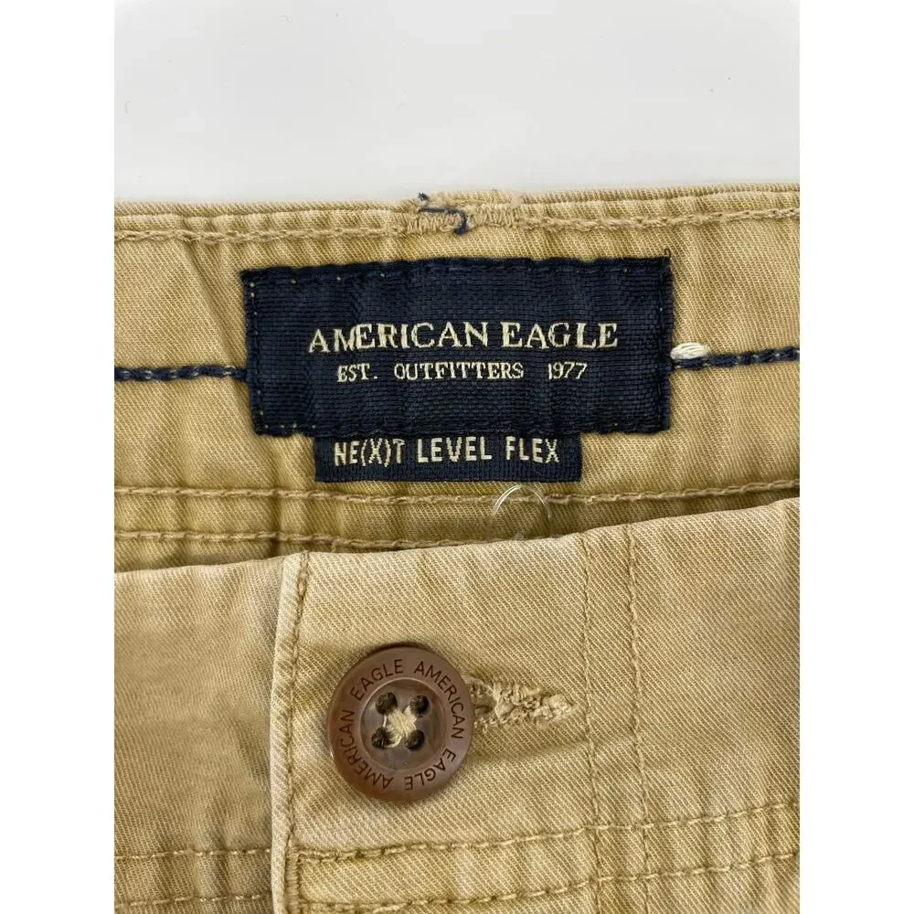 American Eagle Cargo Shorts Men’s 30 Khaki Longer Length Next Level Stretch